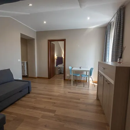 Porta Susa Holiday home Turin