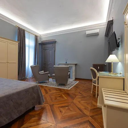 Semesterbostad Porta Susa *