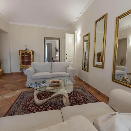 Porta Susa Semesterbostad *